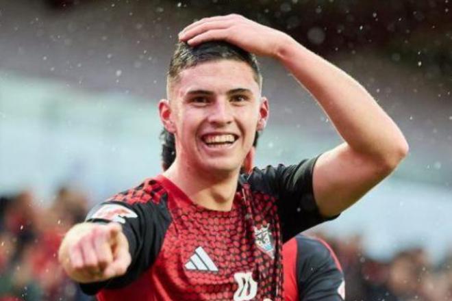 El Alavés rechaza millonaria oferta por el delantero Panichelli